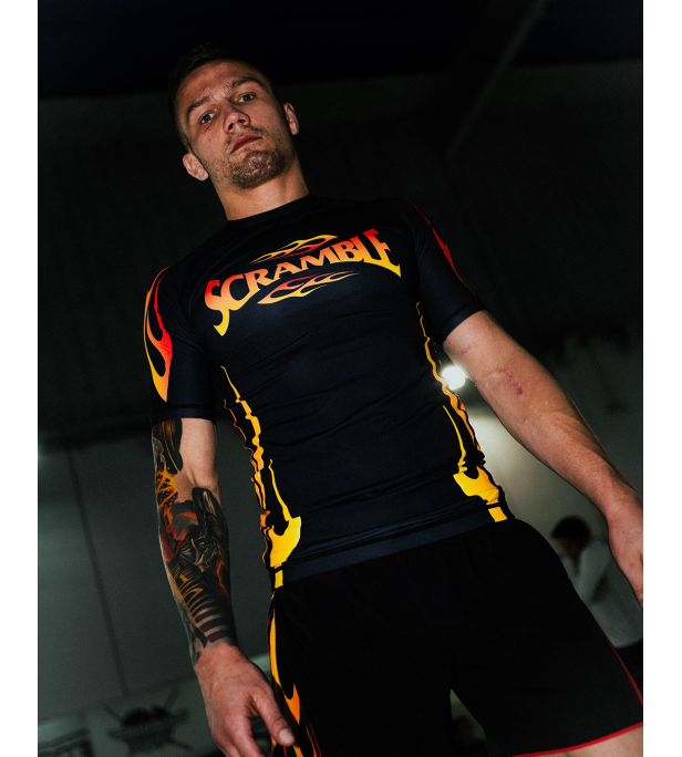 1998 Fire Rashguard – Czarny
