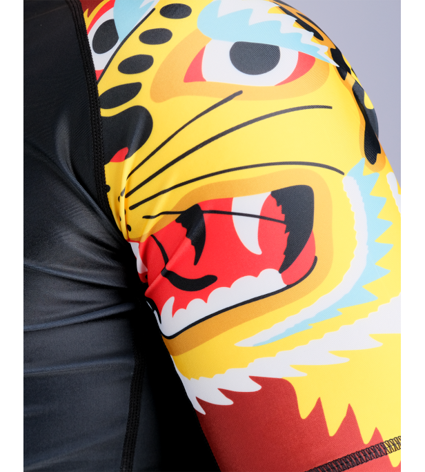 Sukajan Rashguard – Krótki Rękaw