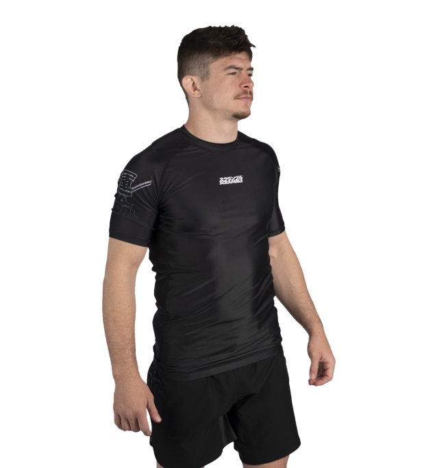 Fate Tanto Rashguard – Krótki Rękaw