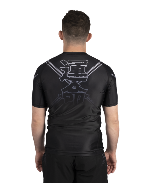 Fate Tanto Rashguard – Krótki Rękaw