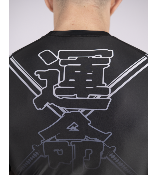 Fate Tanto Rashguard – Krótki Rękaw